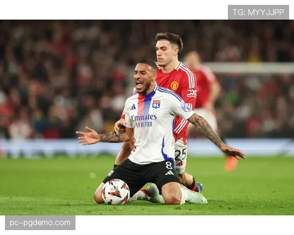 里昂主帅赛前确认,三名主力球员伤愈回归训练